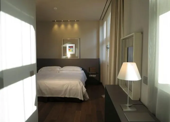 Hotell Posta Design Como
