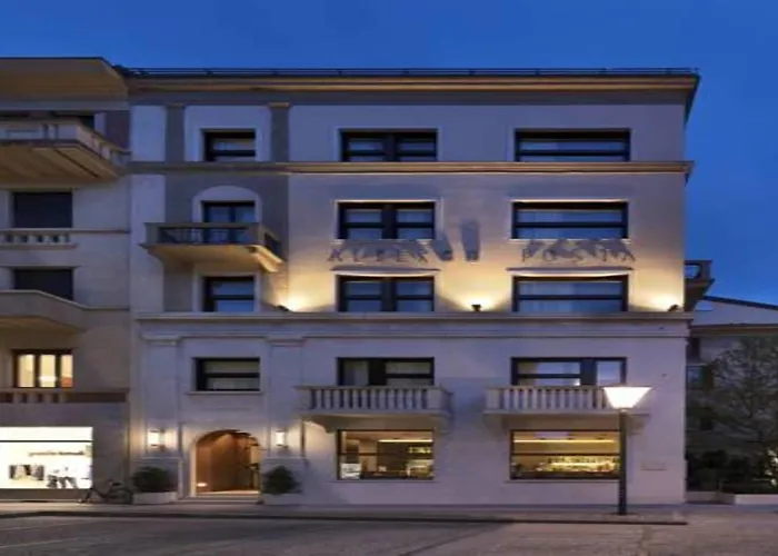 波斯塔设计酒店 3*